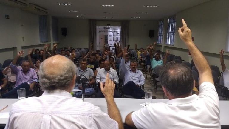 Auditores fiscais aderem a Greve Geral do dia 28