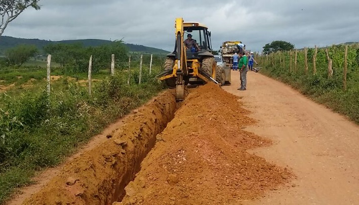 Deso amplia abastecimento em povoados de Frei Paulo