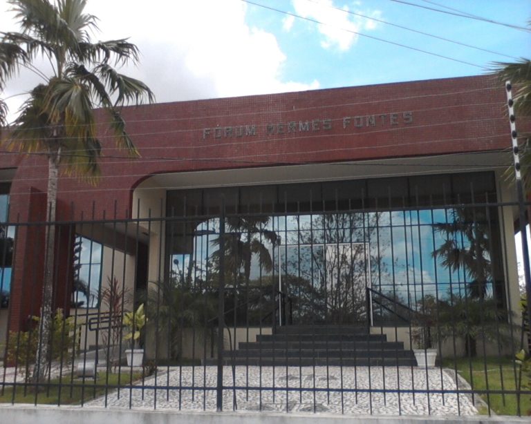 Trio que matou idoso com requintes de crueldade vai a julgamento