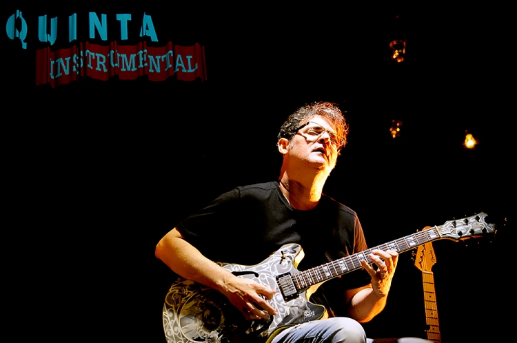 Funcaju realiza Quinta Instrumental