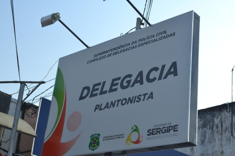 Casal é capturado após assalto a ônibus no Getúlio Vargas