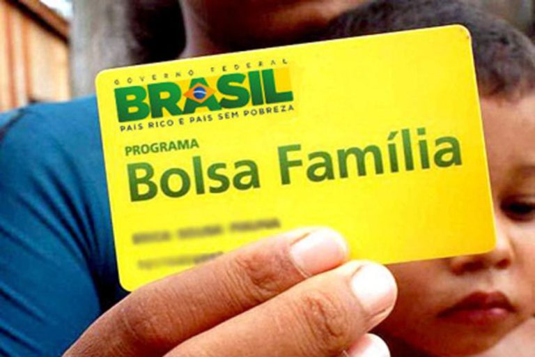 Pente-fino no Bolsa Família garante economia de R$ 471,4 milhões, diz ministro