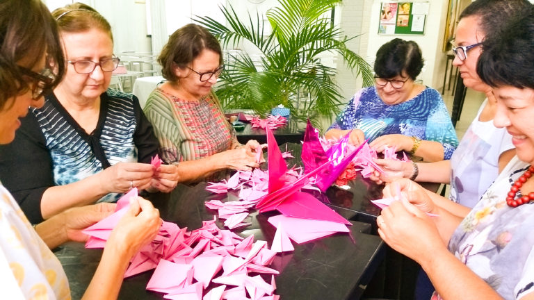 AMO promove oficina de Origami