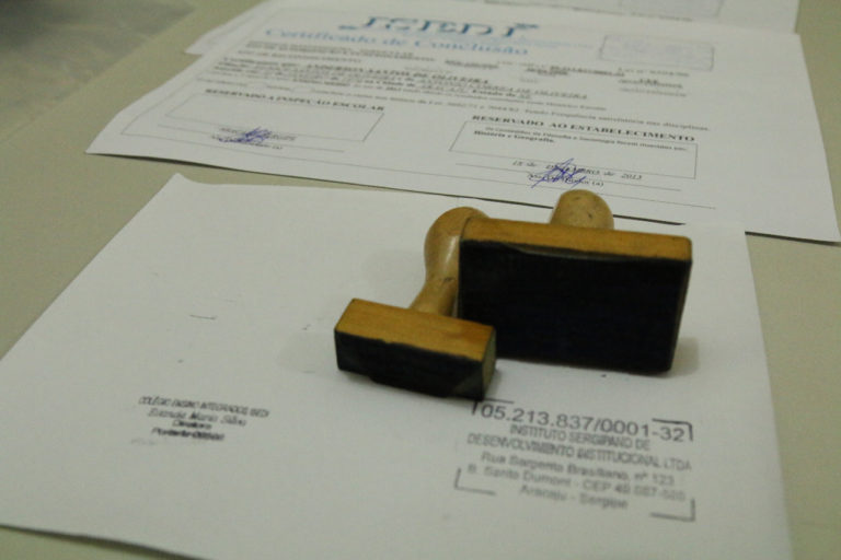 PC trabalha para identificar beneficiados na fraude de certificados
