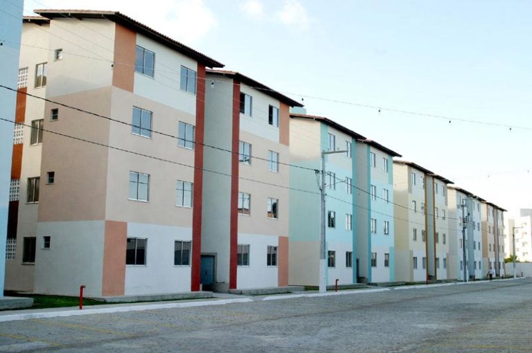 Domicílios próprios já quitados são a maior parte no país