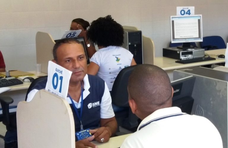 NAT insere 892 sergipanos no mercado de trabalho