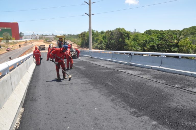 Trecho da Ivo do Prado fica em meia pista a partir de segunda