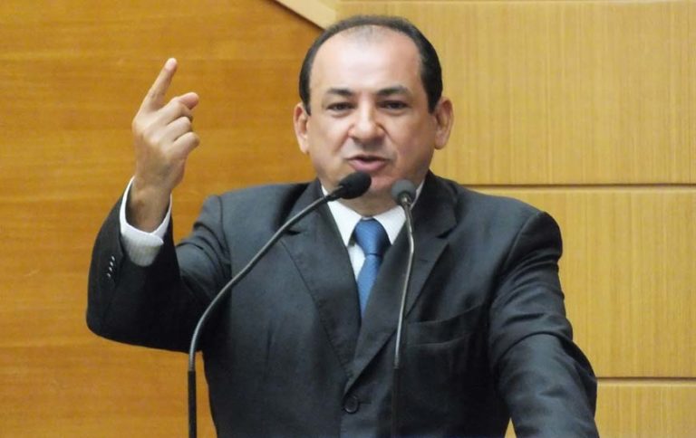 Prefeito de Lagarto e genro devem se apresentar no Deotap