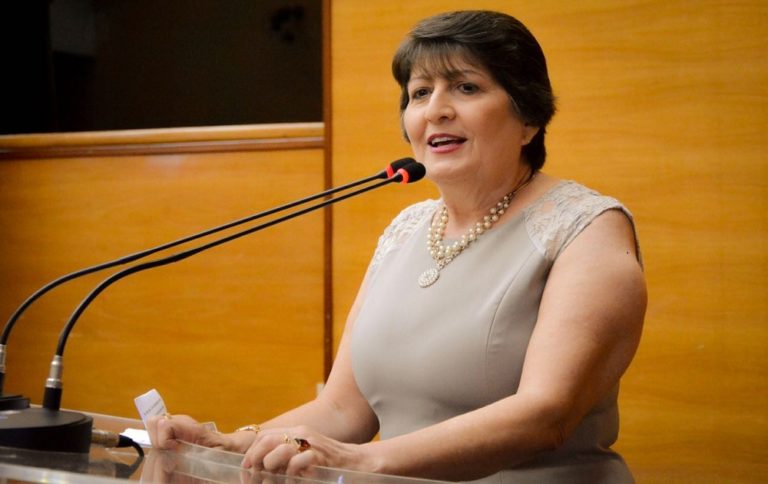 Deputada cobra do Dnit recuperação da BR-235