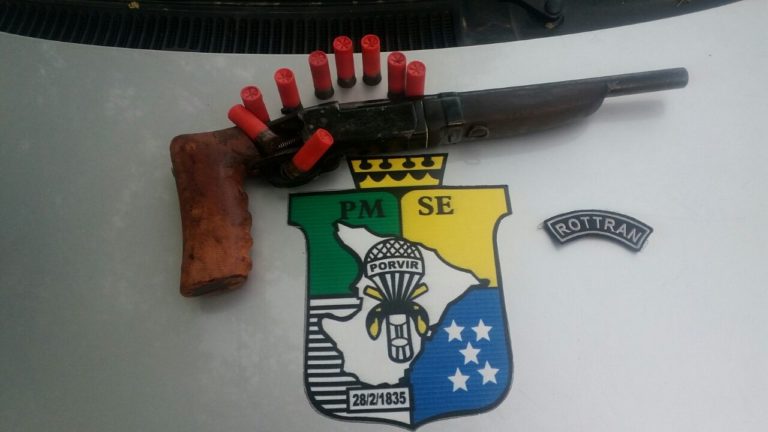 Homem é flagrado com escopeta em São Cristóvão