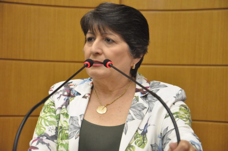 Parlamentar preocupada com avanço do desemprego em SE
