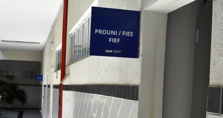 Pré-selecionados no Fies devem finalizar inscrição até amanhã