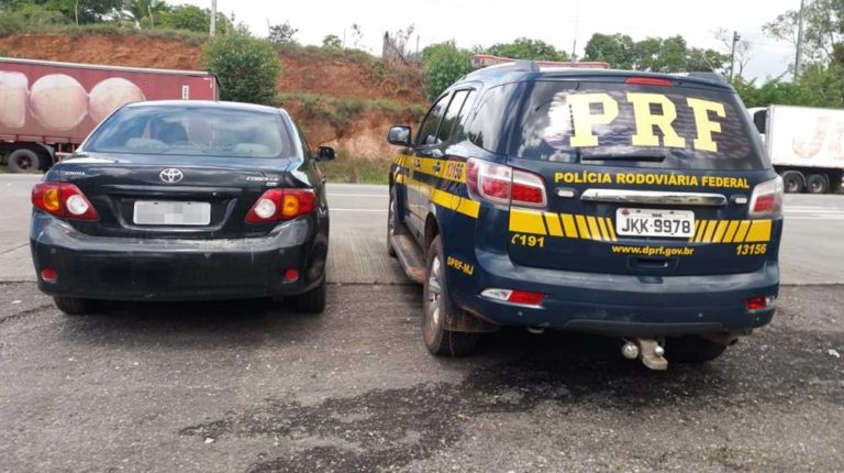 Motorista forja furto de carro para receber seguro