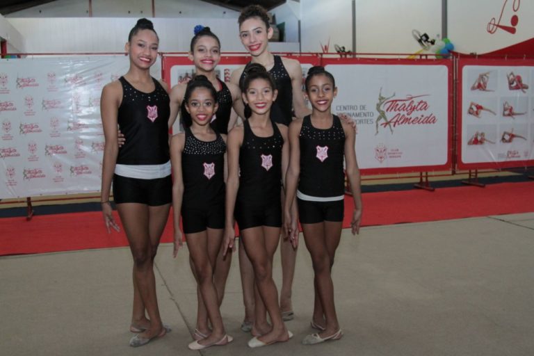 Ginastas sergipanas participam de competição no Paraná