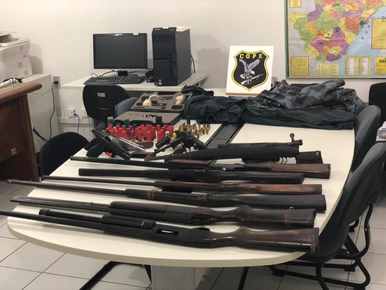 Cope prende suspeito de fornecer armas para grupos criminosos