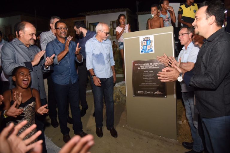 PMA entrega obra de infraestrutura no Coqueiral