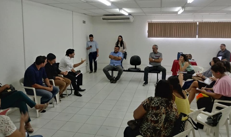 Servidores da saúde de Aracaju não descartam greve geral