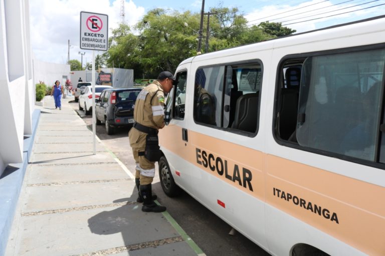 SMTT realiza operação volta às aulas 2019”