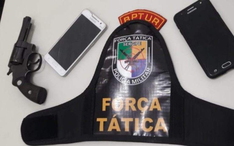 BPTur prende suspeitos com arma com numeração raspada
