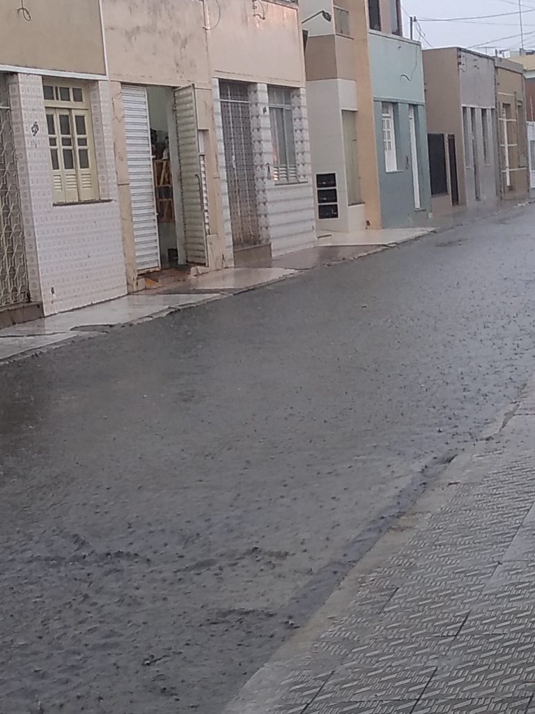 Trovoada atinge regiões Agreste e Sertão do Estado