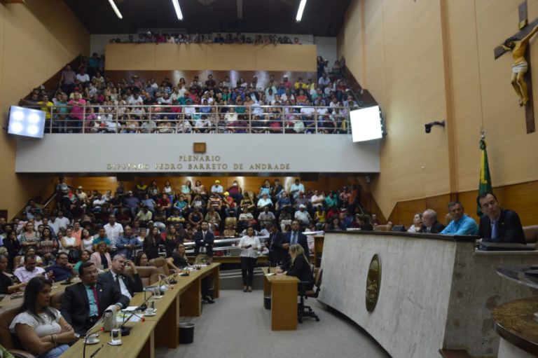 Fechamento de matadouros é tema de reunião no MP