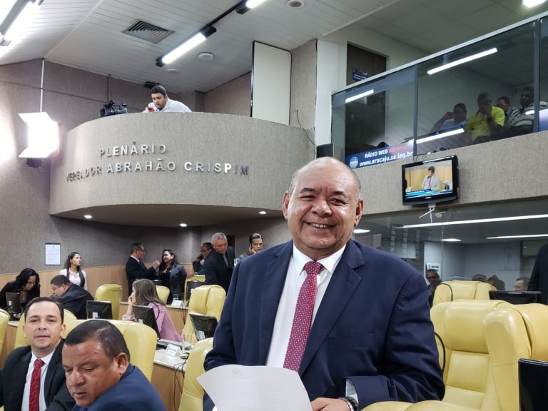 Seu Marcos é reeleito presidente da Comissão de Saúde da CMA