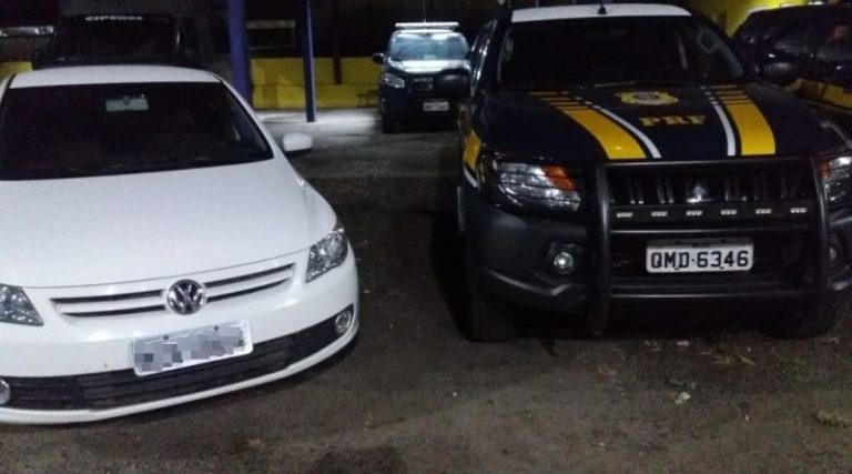 PRF apreende veículo com registro de roubo