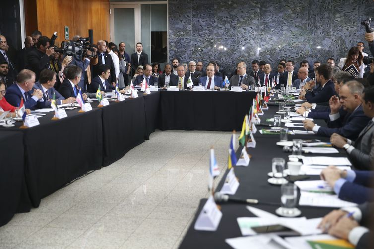 Governo Federal vai apresentar plano de recuperação fiscal