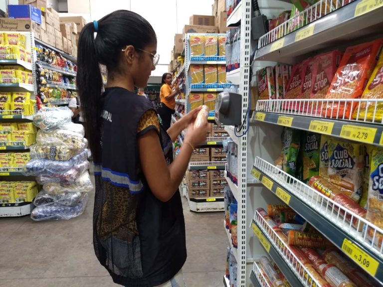 Procon Aracaju divulga pesquisa sobre preços da cesta básica