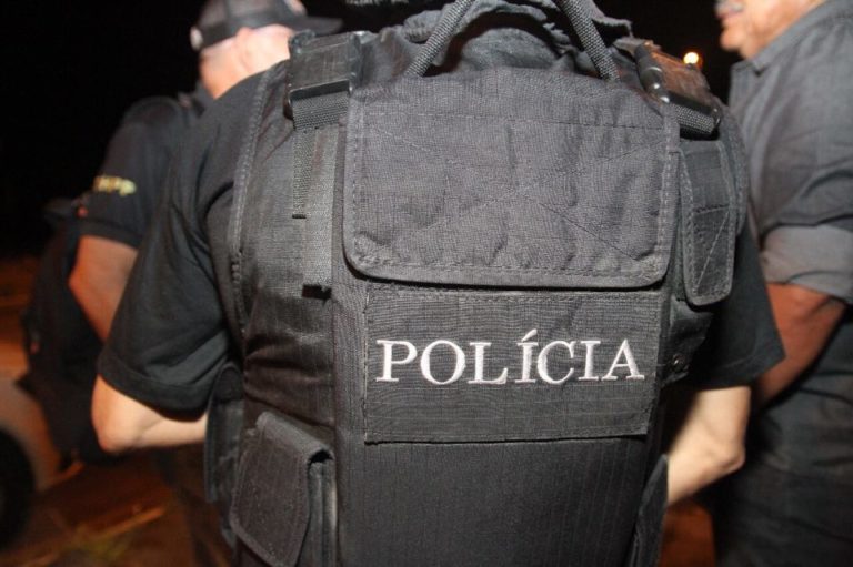 Apreendida suspeita de envolvimento em homicídio