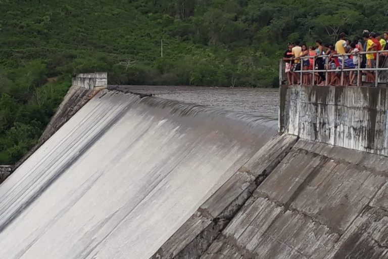 Chuvas de março beneficiaram perímetros irrigados