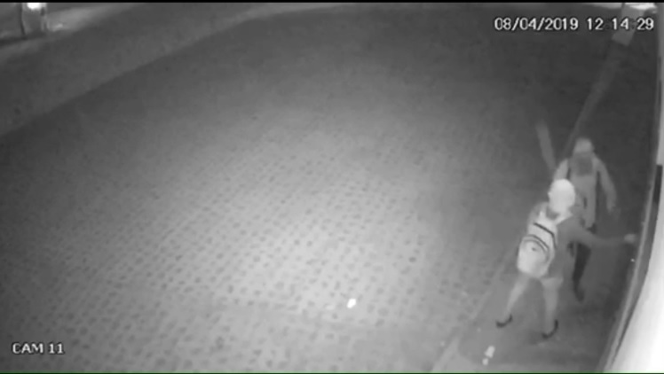 PC divulga imagens de roubo a posto de combustíveis