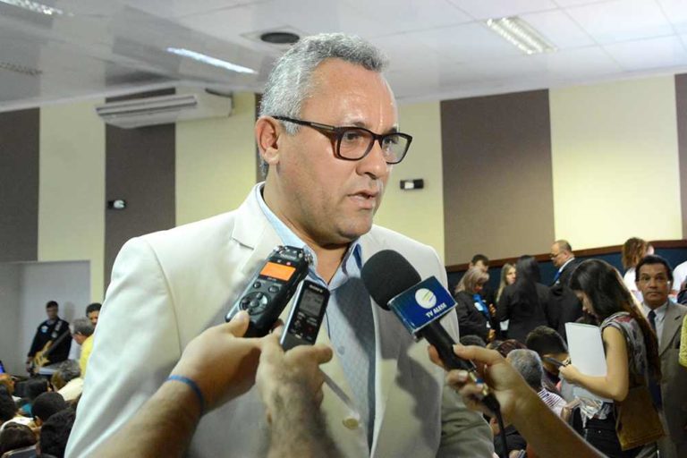 Olivier será exonerado da Superintendência de Meio Ambiente