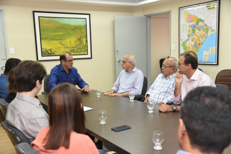 Edvaldo Nogueira manifesta apoio à universidade pública