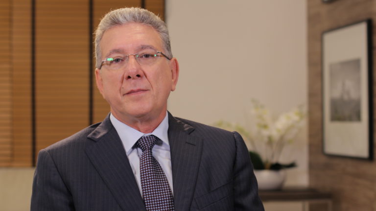 Psiquiatra se posiciona sobre registros de automutilação