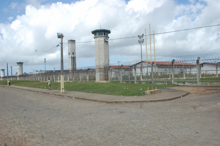Advogado é preso por suposta tentativa de suborno