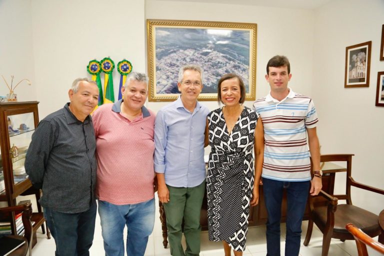 Prefeitura e Estado preparam atos pela emancipação política