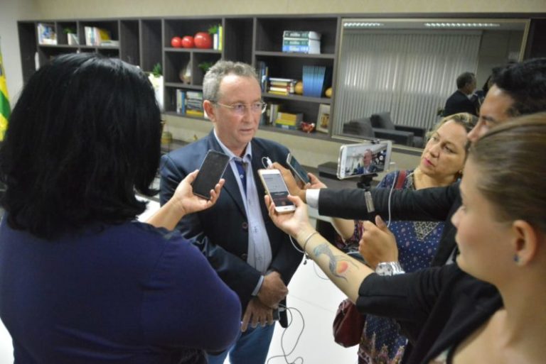 Governo gasta R$1,2 bilhão por ano para manter saúde pública