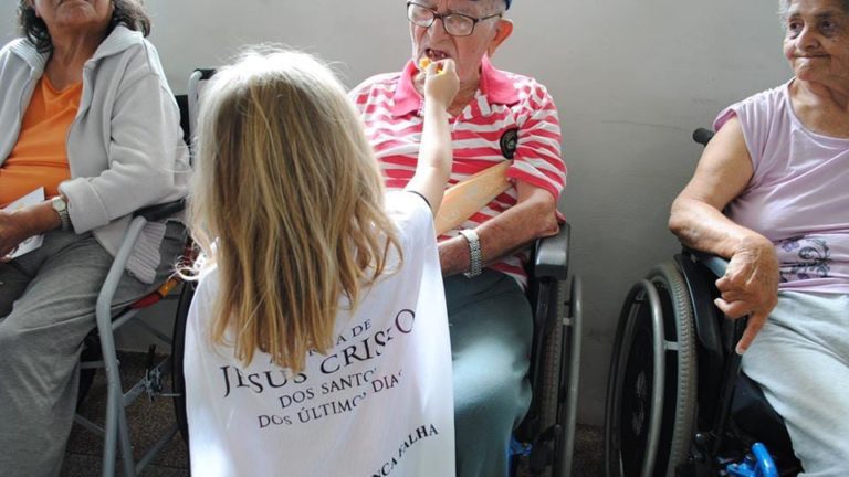 Igreja comemora Dia dos Avós com ação solidária