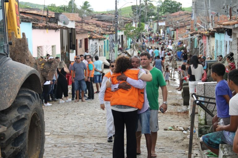 Governo pleiteia recursos à Defesa Civil Nacional