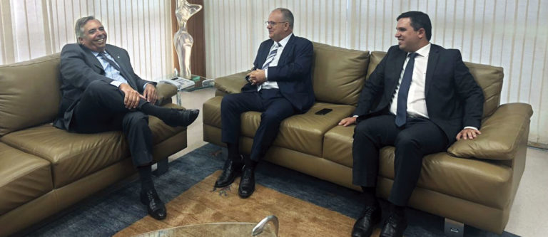 Governo solicita a Chesf liberação de terrenos