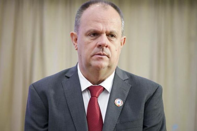 Belivaldo Chagas visita obras do Hospital de Câncer de Sergipe