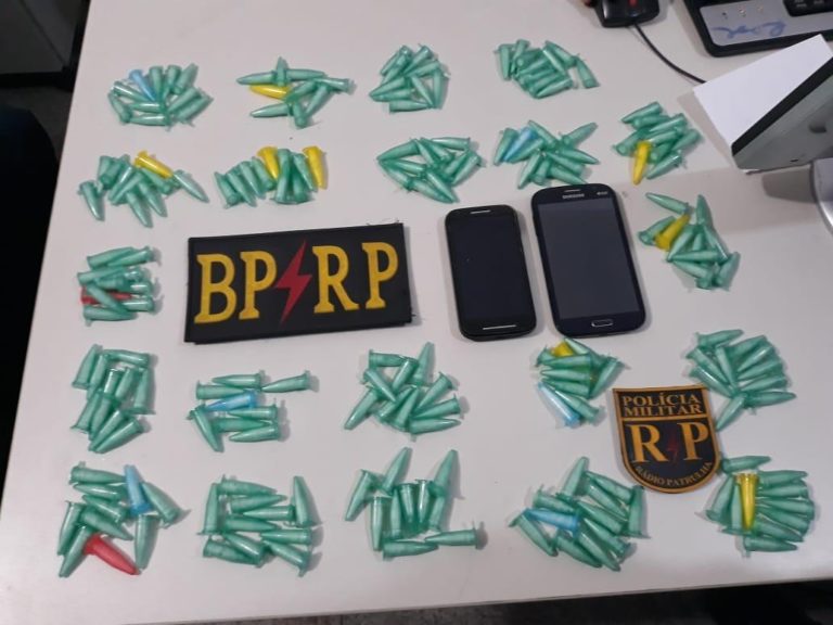 Ex-presidiário é detido com 212 cápsulas de cocaína