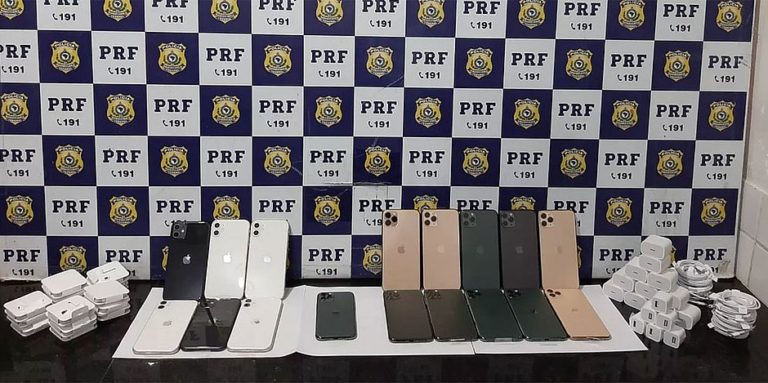 PRF prende dupla com 17 iPhones contrabandeados
