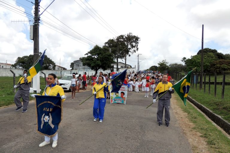 Desfile cívico da Apae Aracaju acontece na quinta