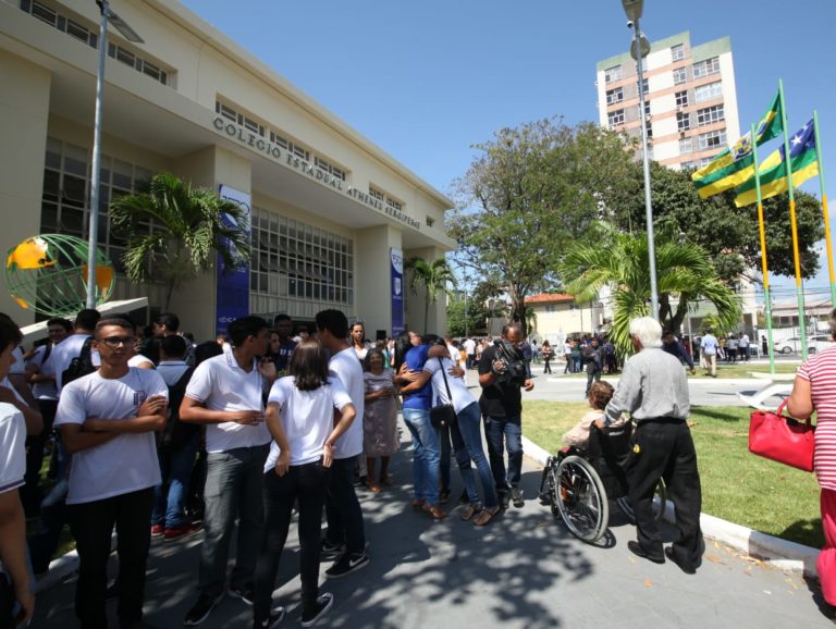 Com um ano de atraso, Governo entrega reforma do Atheneu