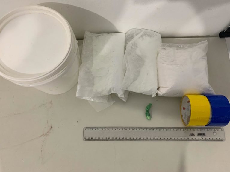 Denarc fecha laboratório de cocaína em Campo do Brito