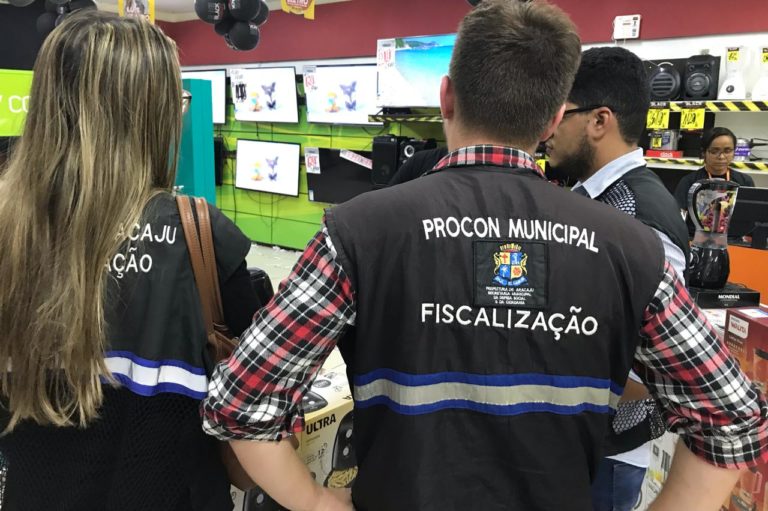 Procon Aracaju orienta sobre troca de produtos