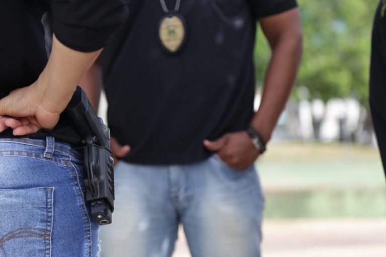 Preso acusado de matar pai e filho na Barra dos Coqueiros