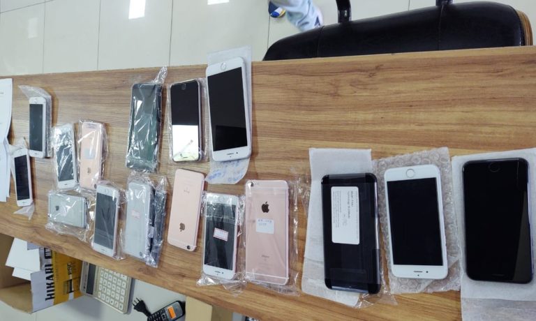 Cope apreende celulares roubados em loja da capital